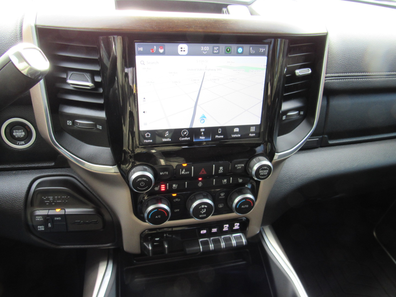 RAM 2500 Laramie Crew Cab 4WD 2022