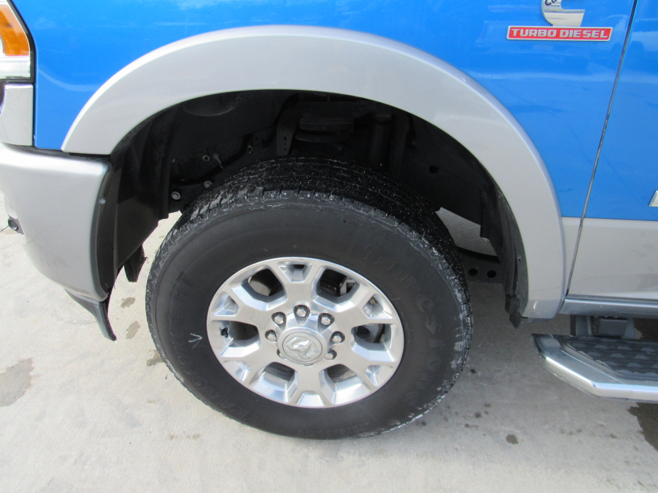 RAM 2500 Laramie Crew Cab 4WD 2022