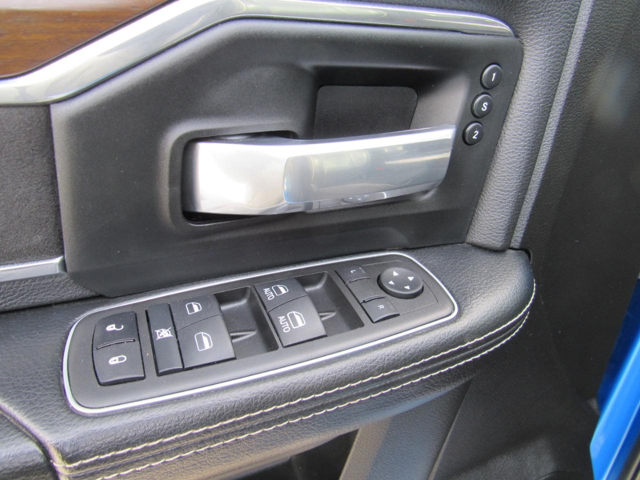 RAM 2500 Laramie Crew Cab 4WD 2022