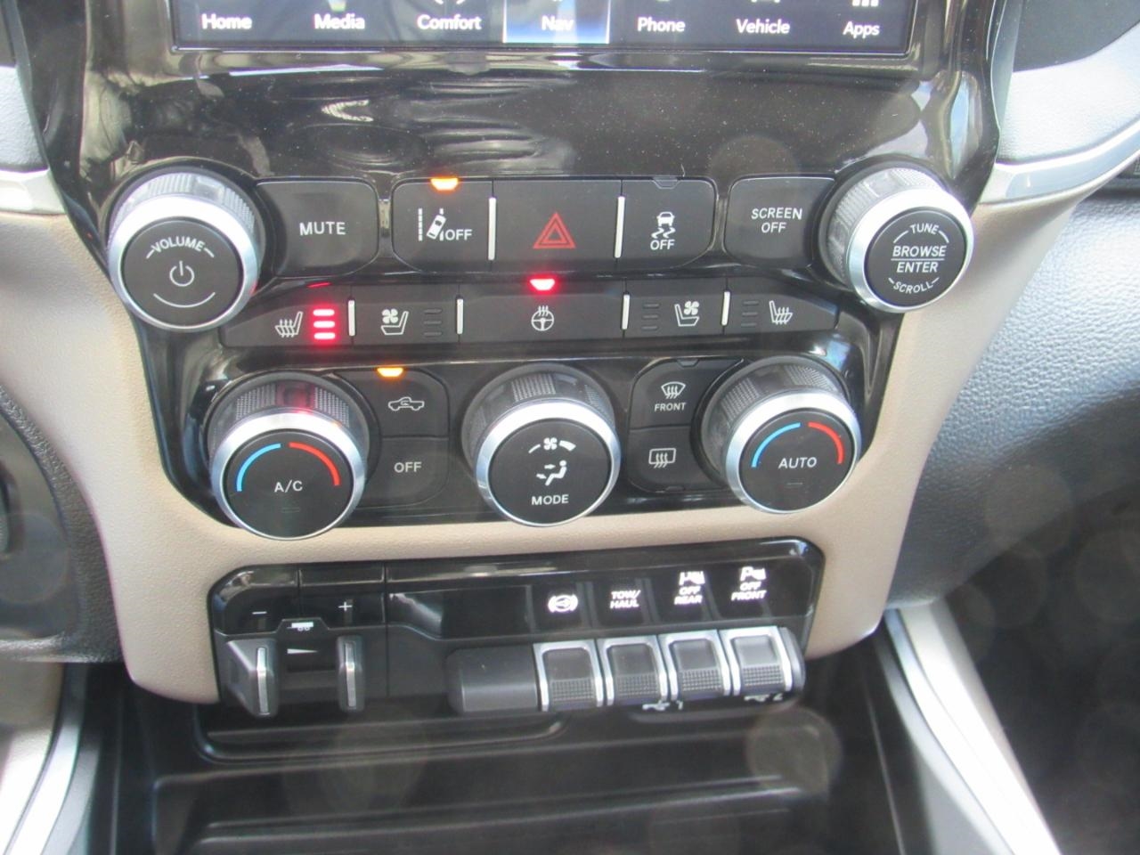 RAM 2500 Laramie Crew Cab 4WD 2022