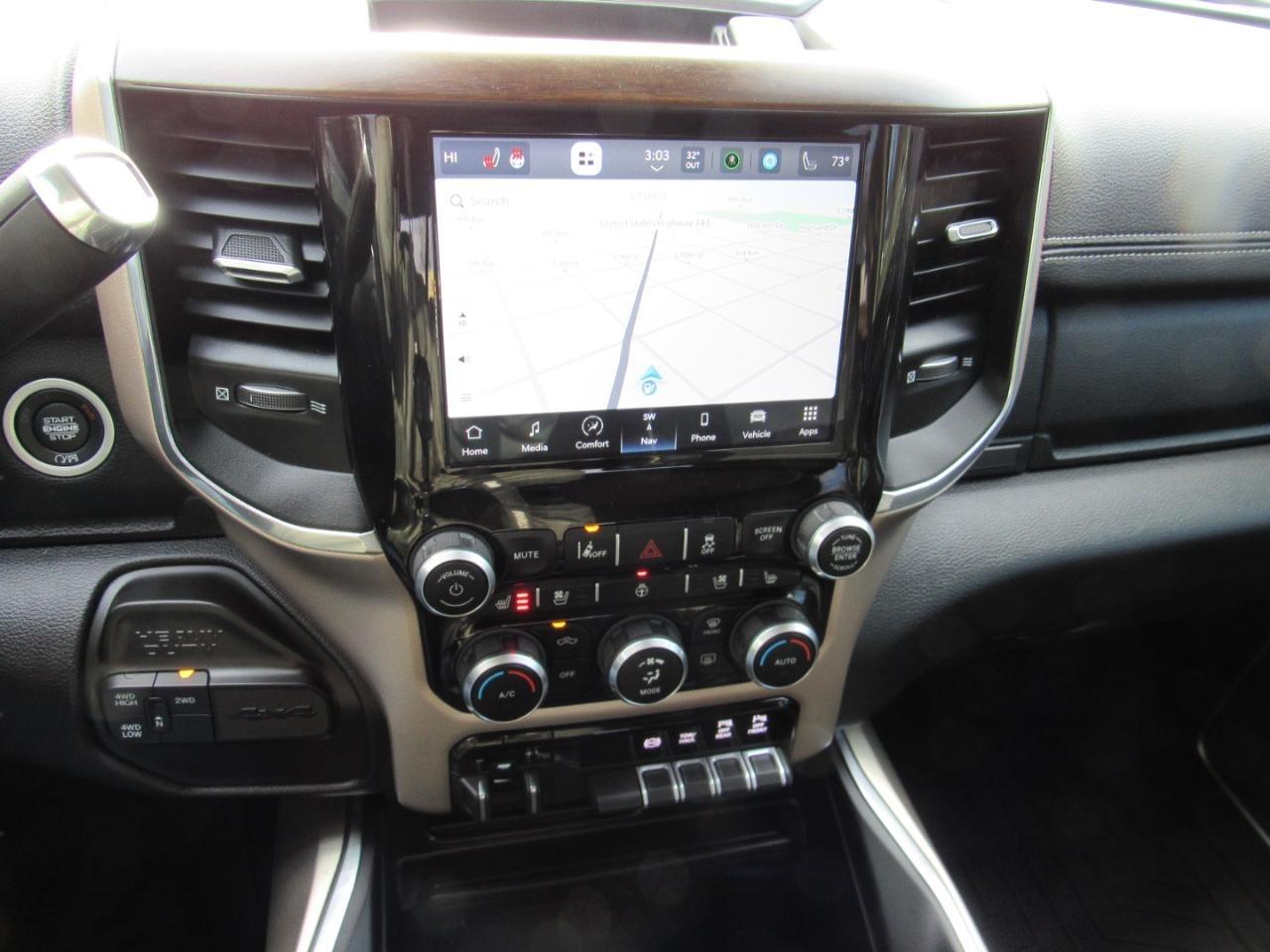 RAM 2500 Laramie Crew Cab 4WD 2022