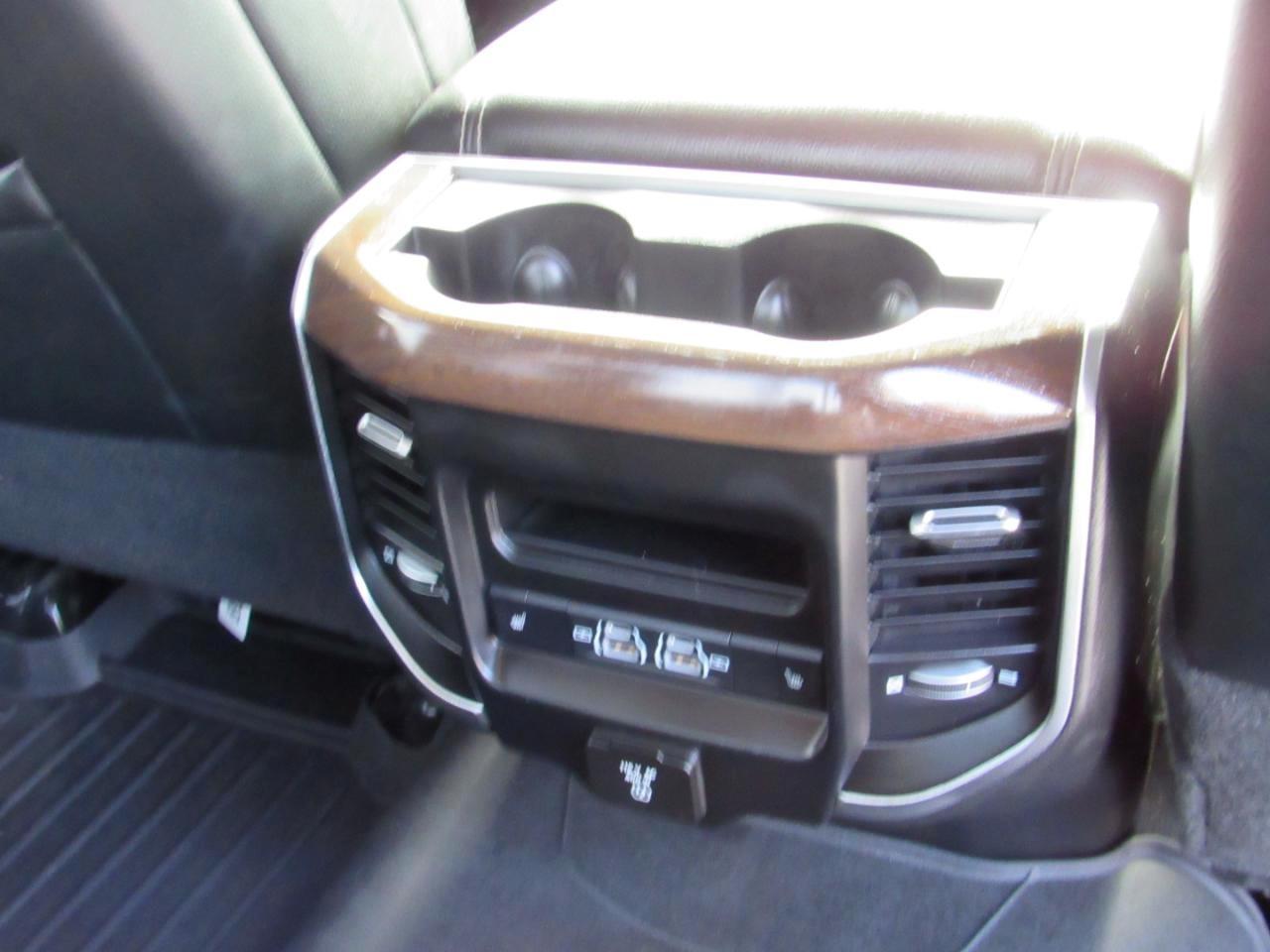 RAM 2500 Laramie Crew Cab 4WD 2022