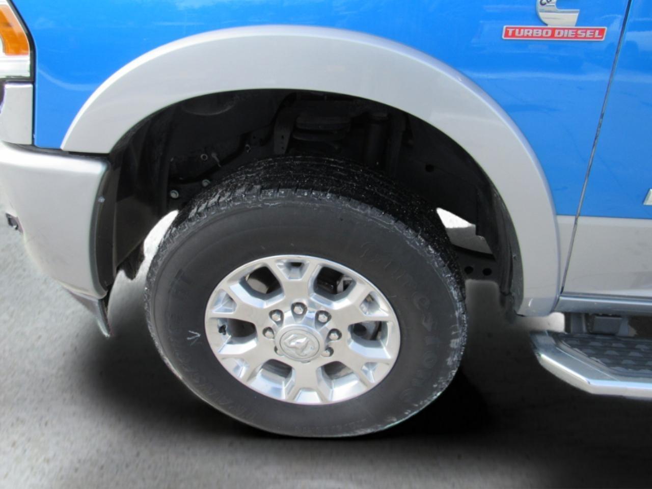 RAM 2500 Laramie Crew Cab 4WD 2022