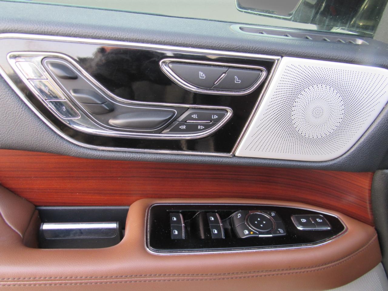 Lincoln Navigator L  2022