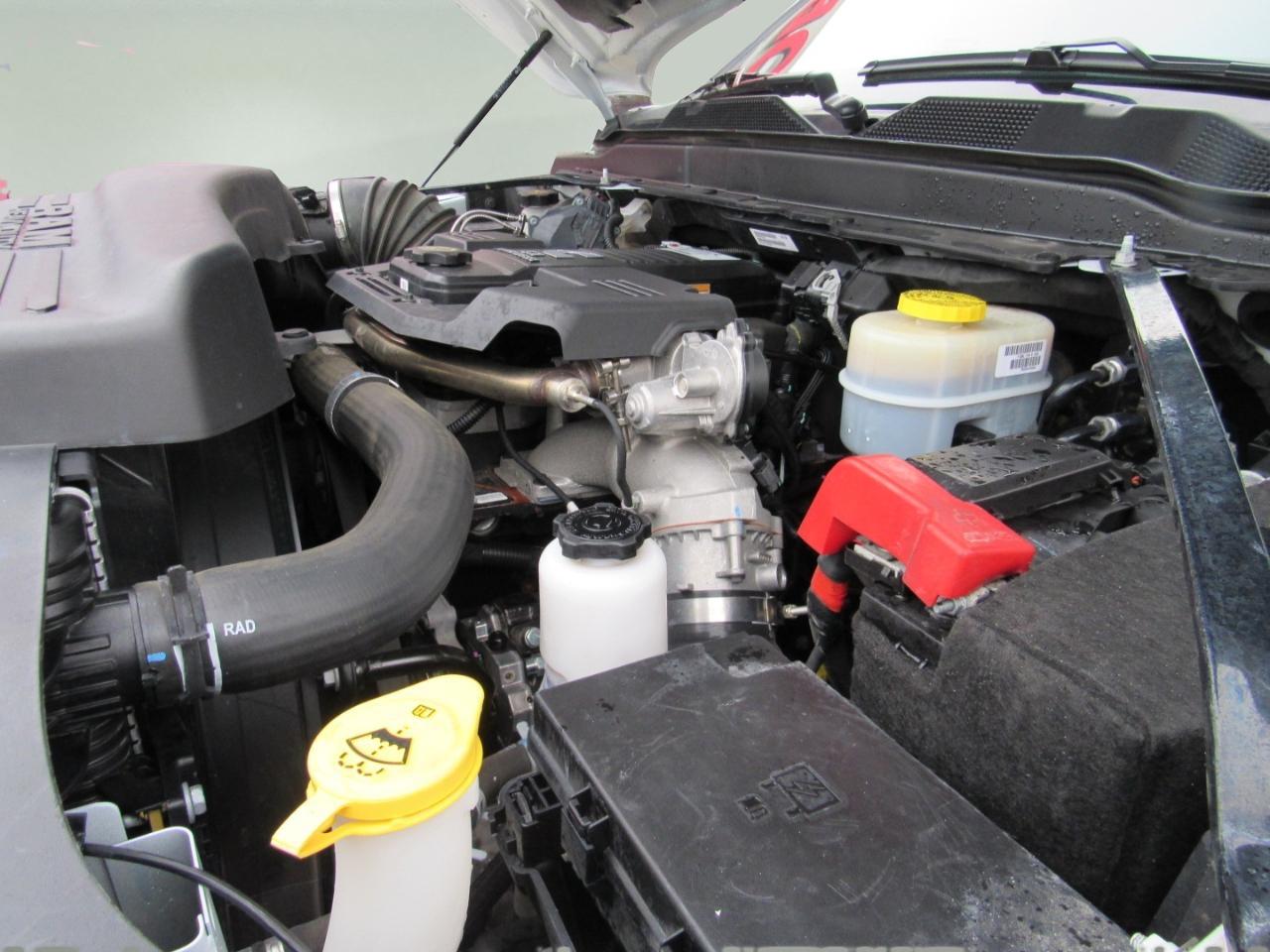 RAM 2500 Big Horn Crew Cab 4WD 2024