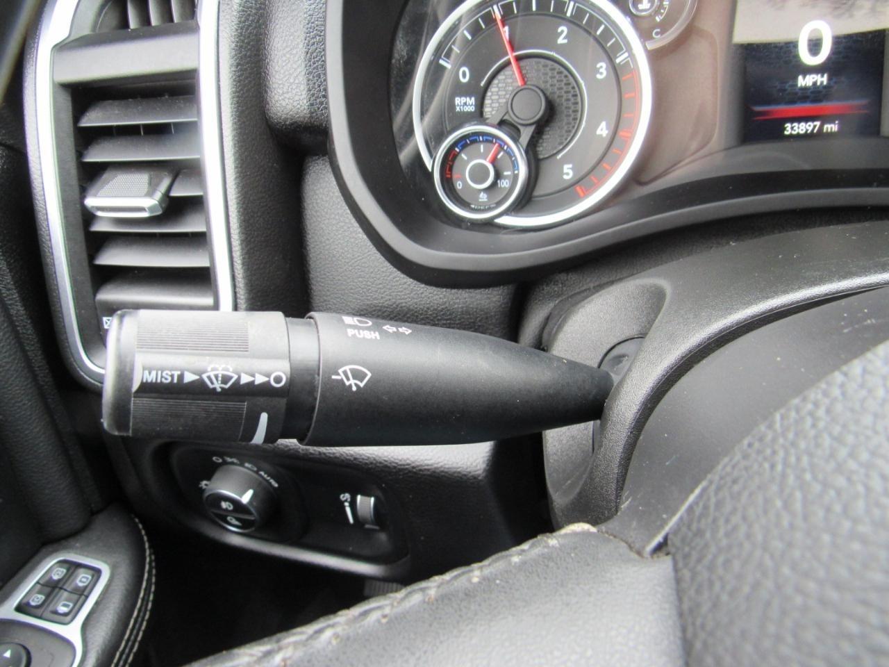 RAM 2500 Big Horn Crew Cab 4WD 2024