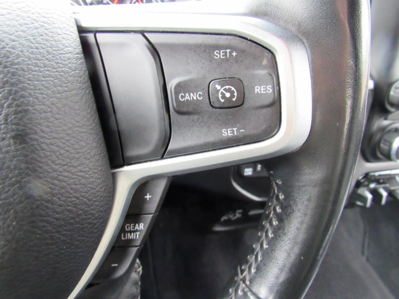 RAM 2500 Big Horn Crew Cab 4WD 2024