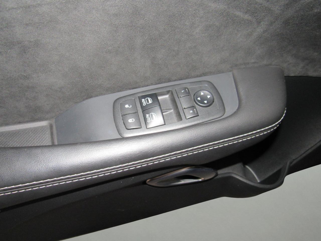 Dodge Challenger  2018