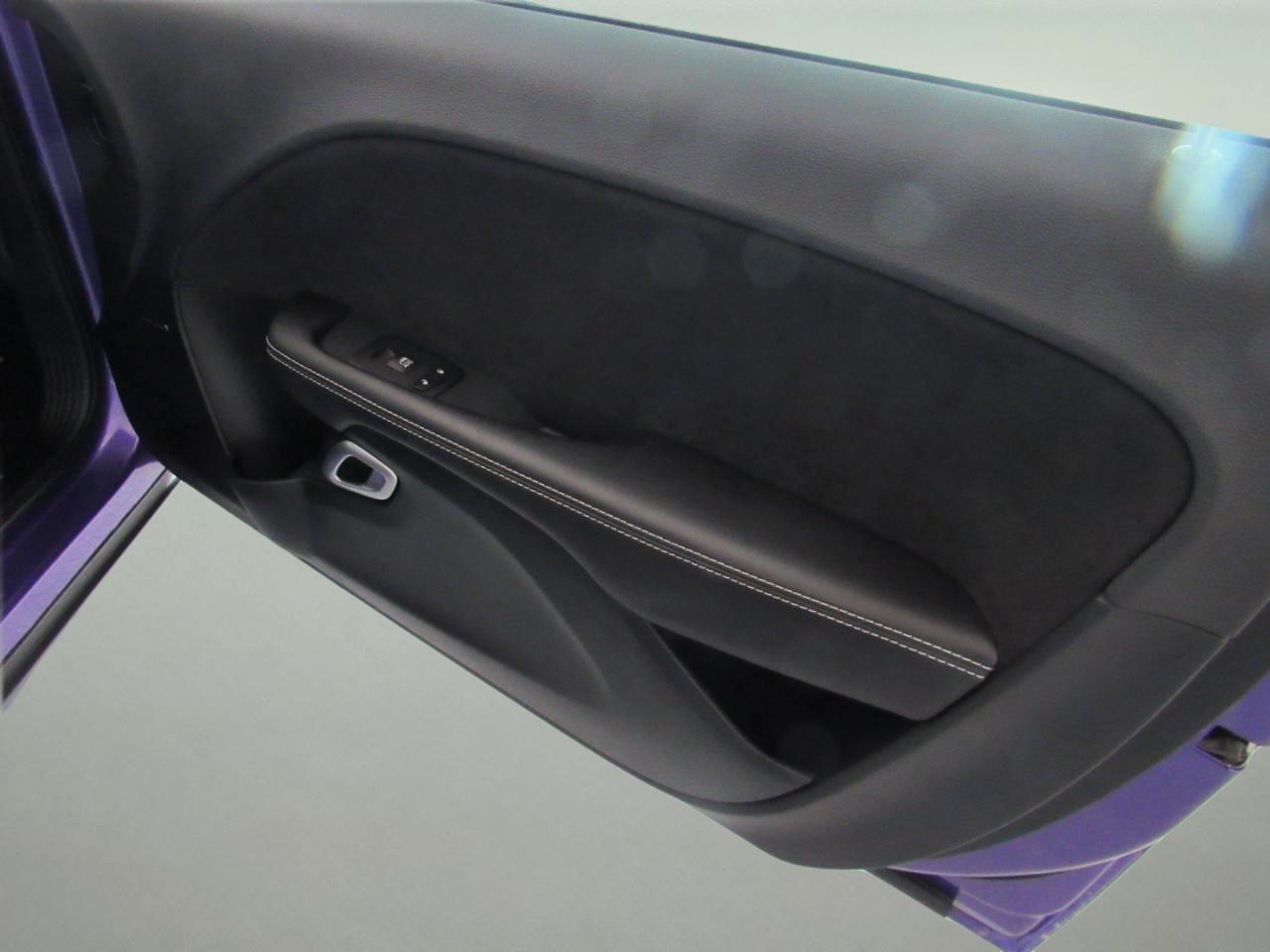 Dodge Challenger  2018