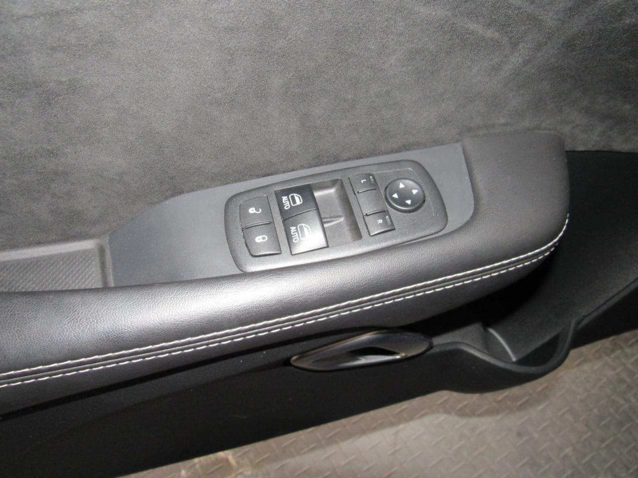 Dodge Challenger  2018