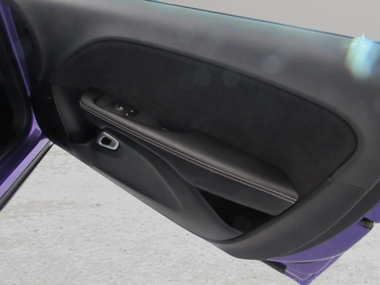 Dodge Challenger  2018