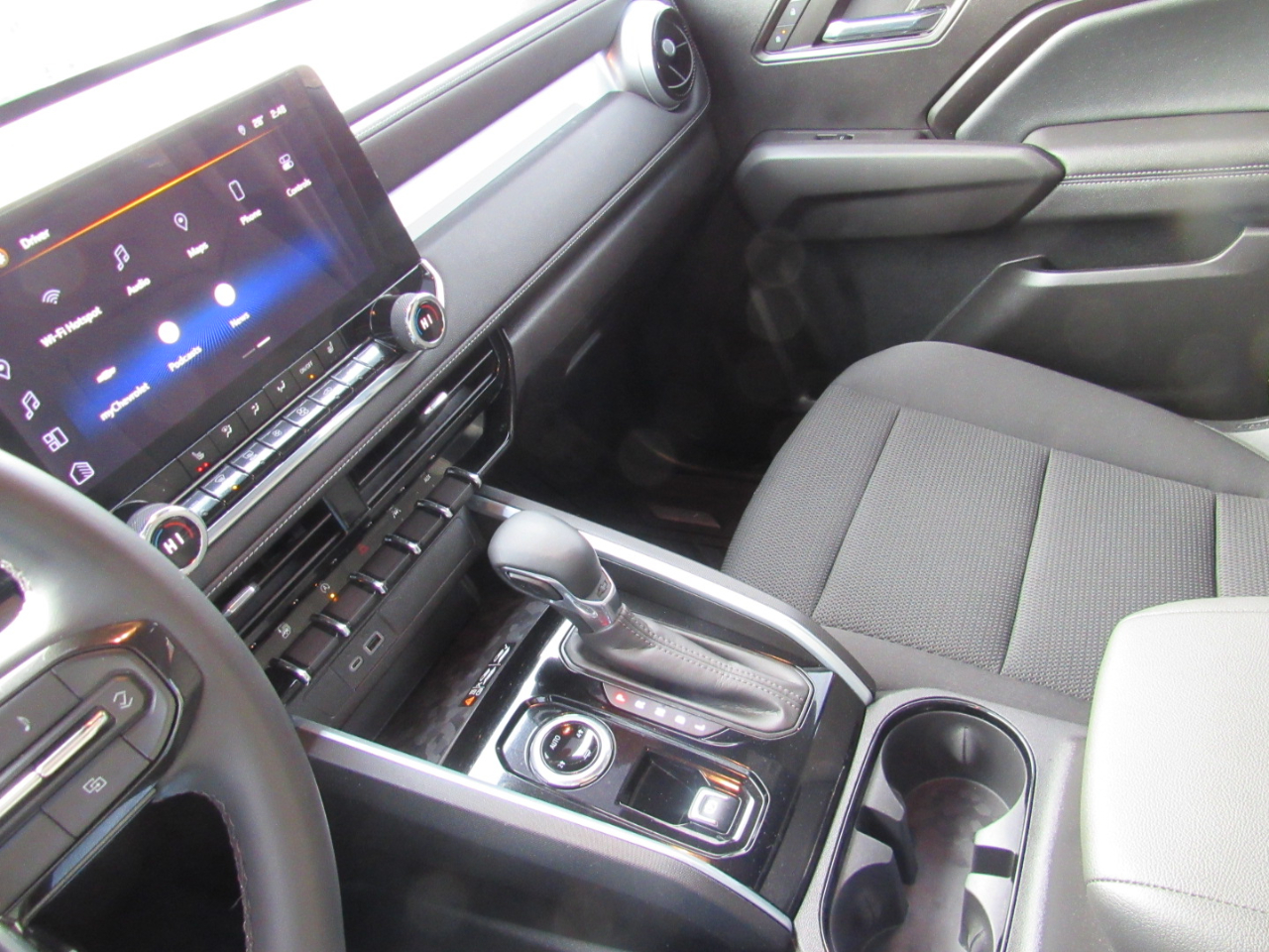 Chevrolet Colorado LT Crew Cab 4WD 2023