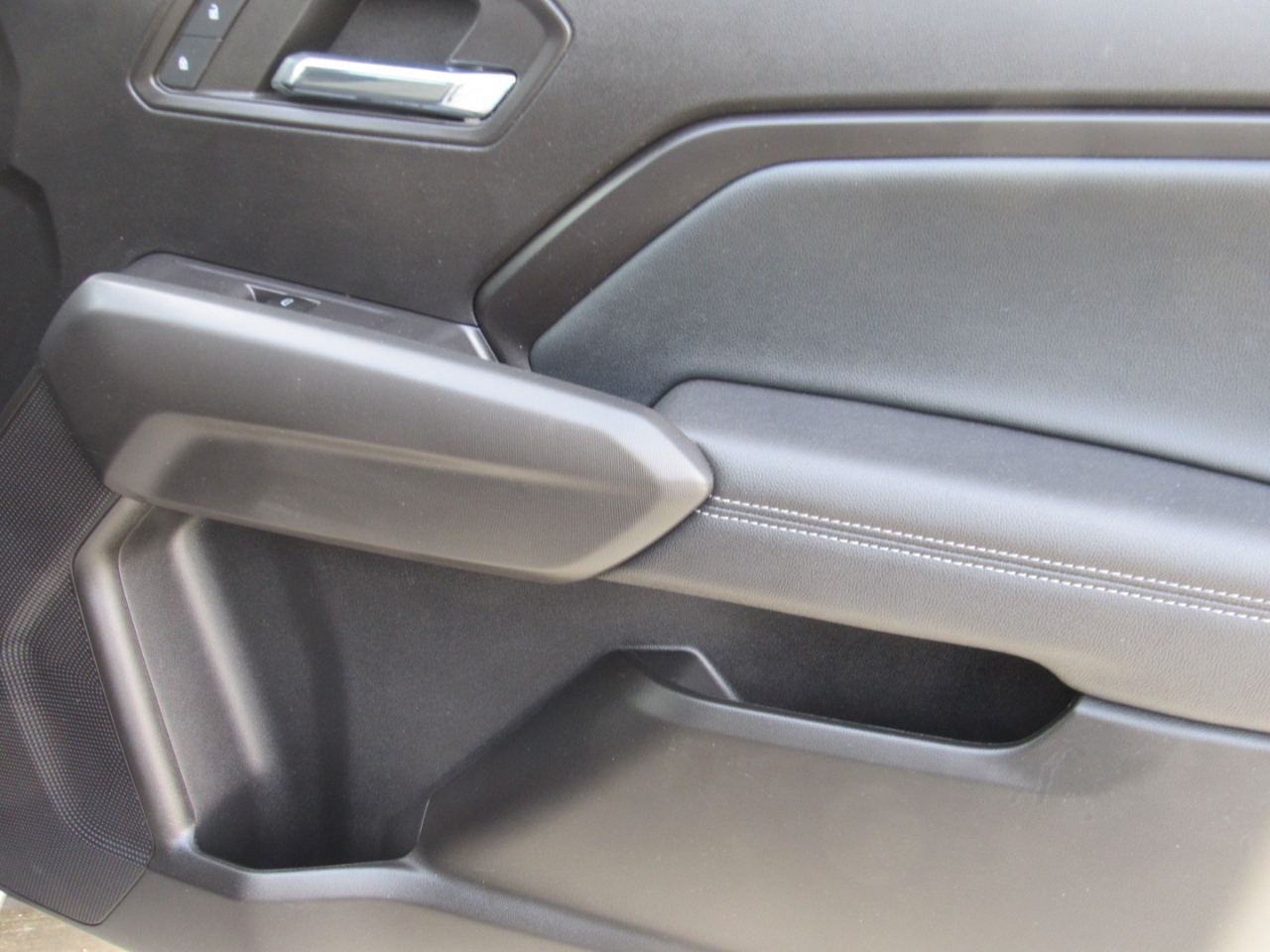 Chevrolet Colorado LT Crew Cab 4WD 2023