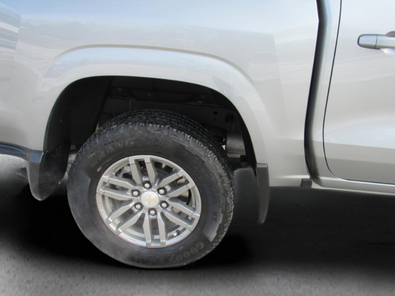 Chevrolet Colorado LT Crew Cab 4WD 2023