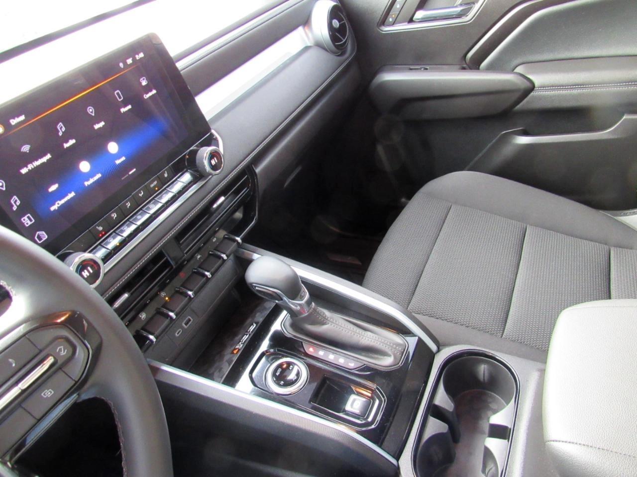 Chevrolet Colorado LT Crew Cab 4WD 2023