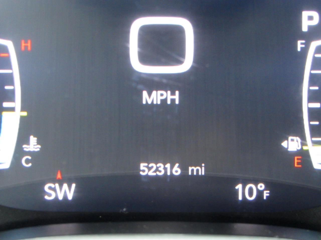 Chrysler Pacifica Touring L FWD 2023