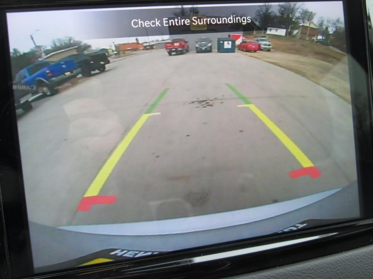 Chrysler Pacifica Touring L FWD 2024