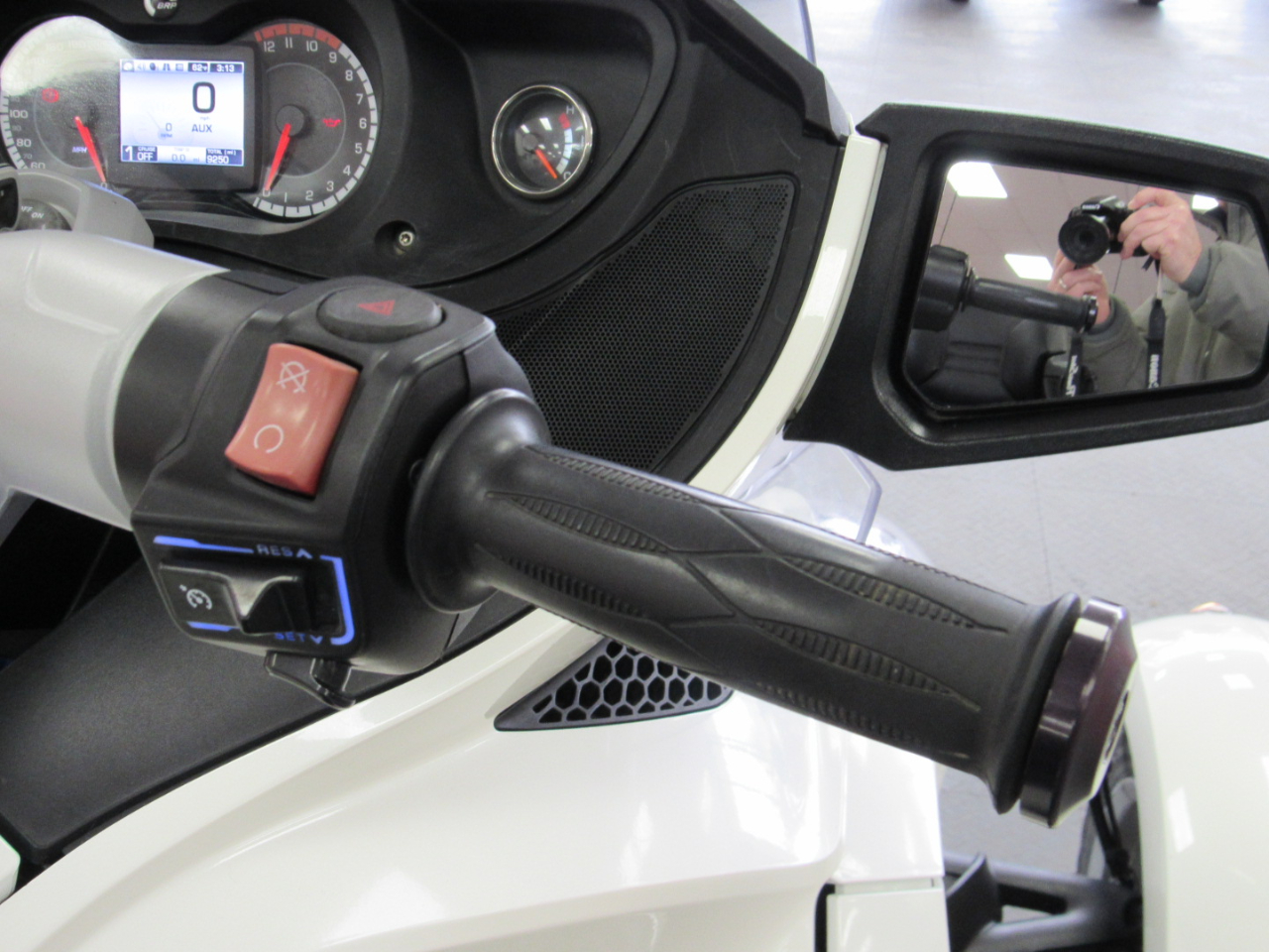 Can-Am Spyder RT  2011