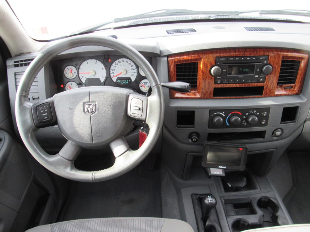 Dodge Ram 2500 SLT Quad Cab 4WD 2006