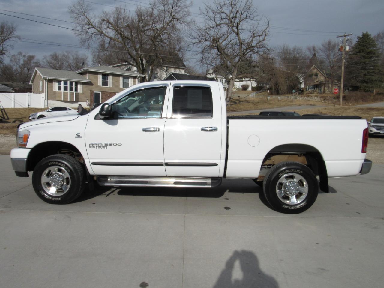 Dodge Ram 2500 SLT Quad Cab 4WD 2006