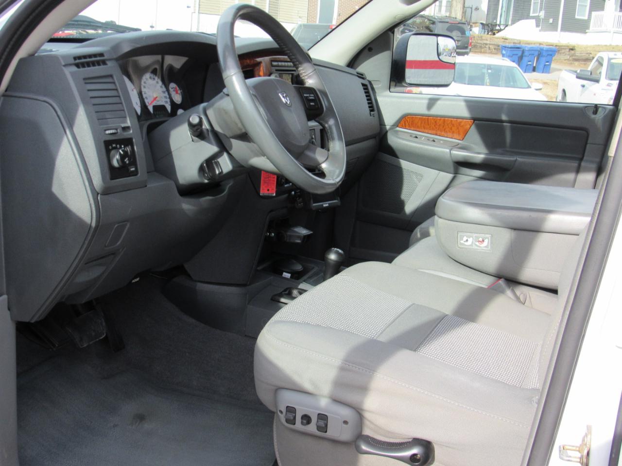 Dodge Ram 2500 SLT Quad Cab 4WD 2006