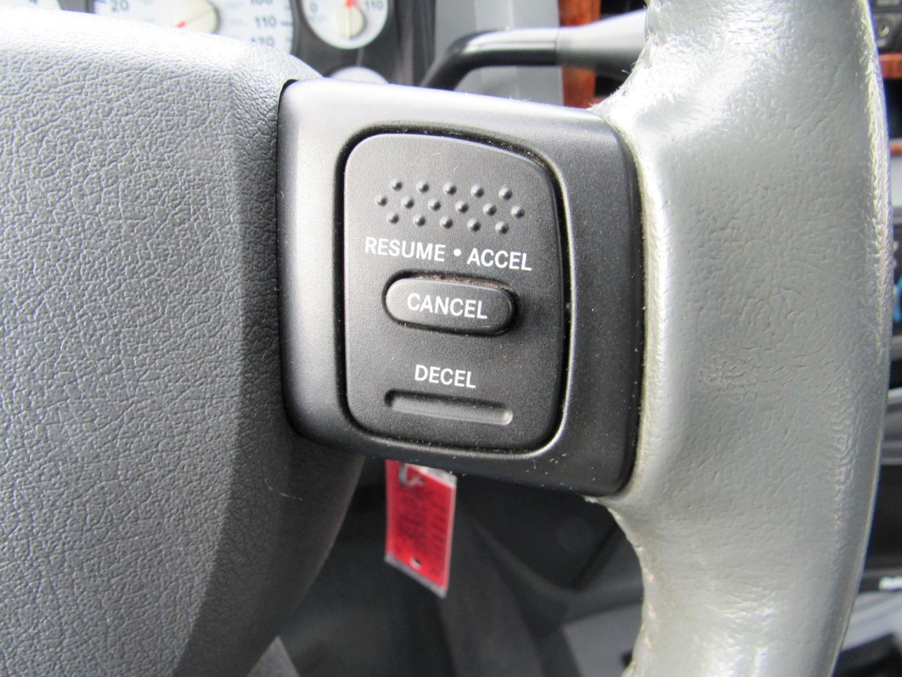 Dodge Ram 2500 SLT Quad Cab 4WD 2006