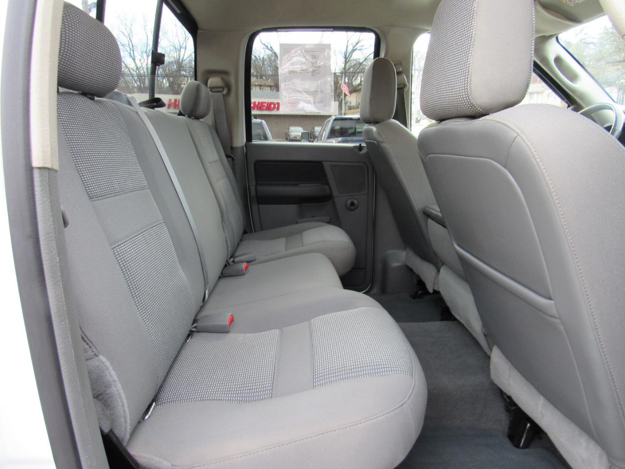 Dodge Ram 2500 SLT Quad Cab 4WD 2006