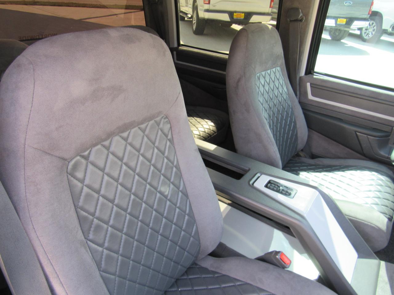 Chevrolet C/K 3500 Crew Cab  1993