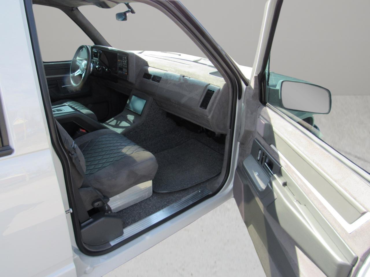 Chevrolet C/K 3500 Crew Cab  1993