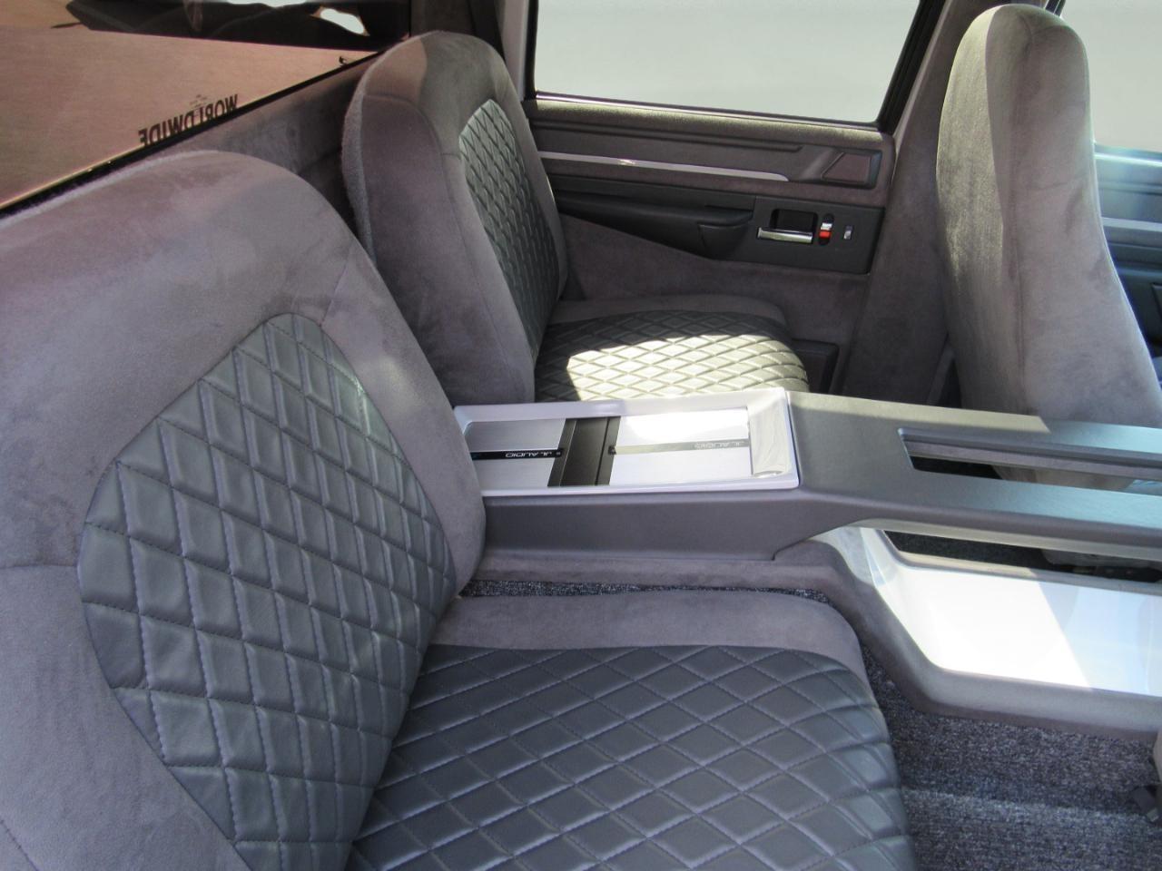 Chevrolet C/K 3500 Crew Cab  1993