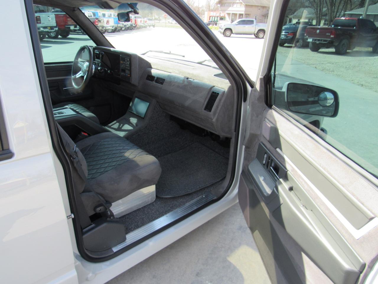 Chevrolet C/K 3500 Crew Cab  1993