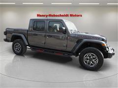 2025 Jeep Gladiator 