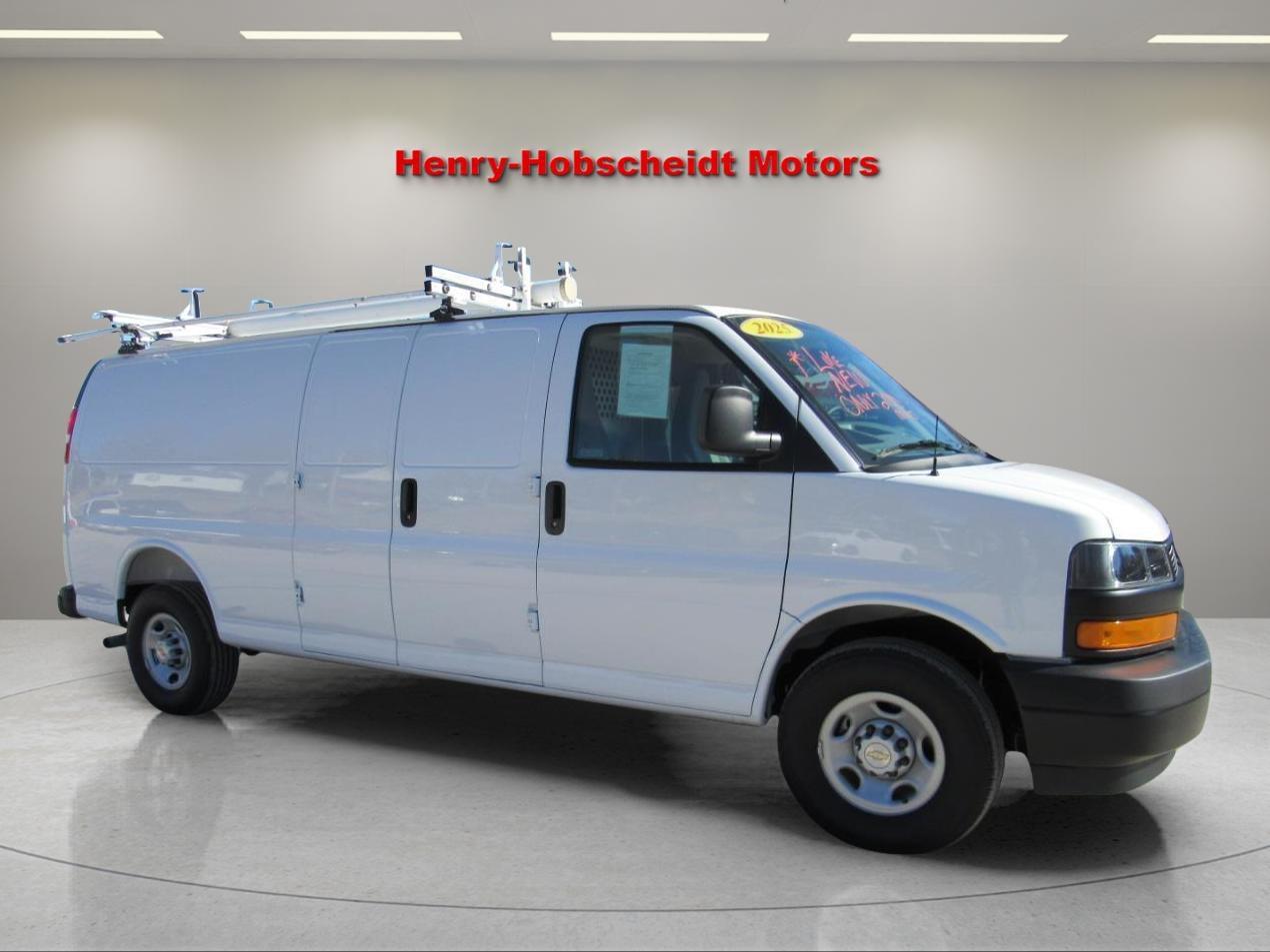 2025 Chevrolet Express Cargo Van RWD 2500 155"