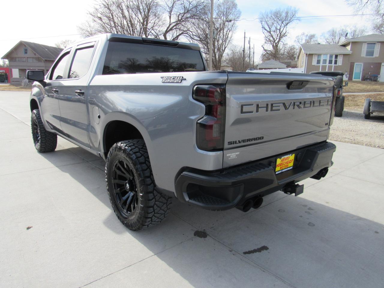 Chevrolet Silverado 1500  2021