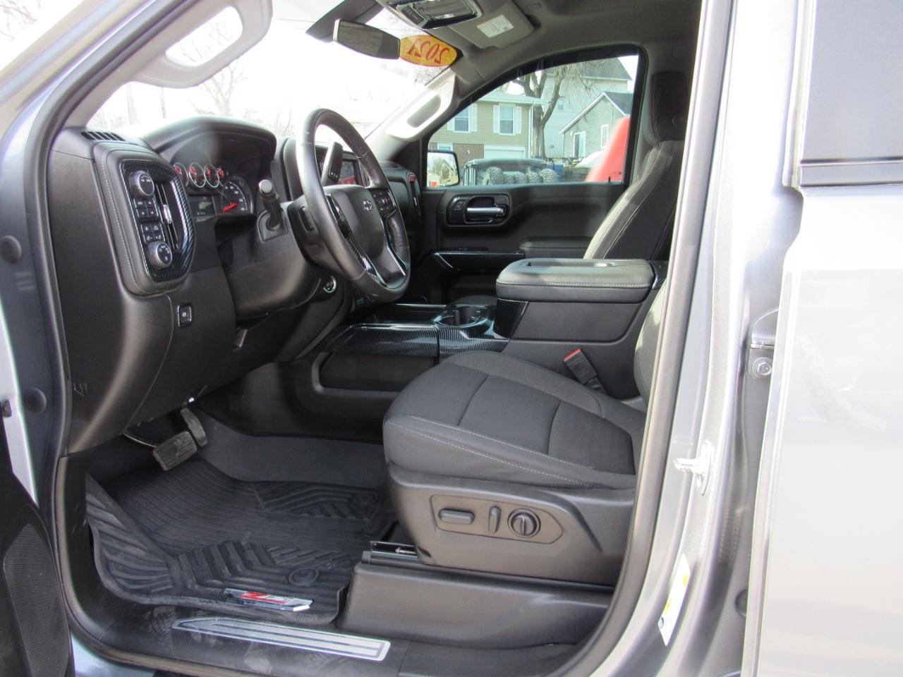 Chevrolet Silverado 1500  2021