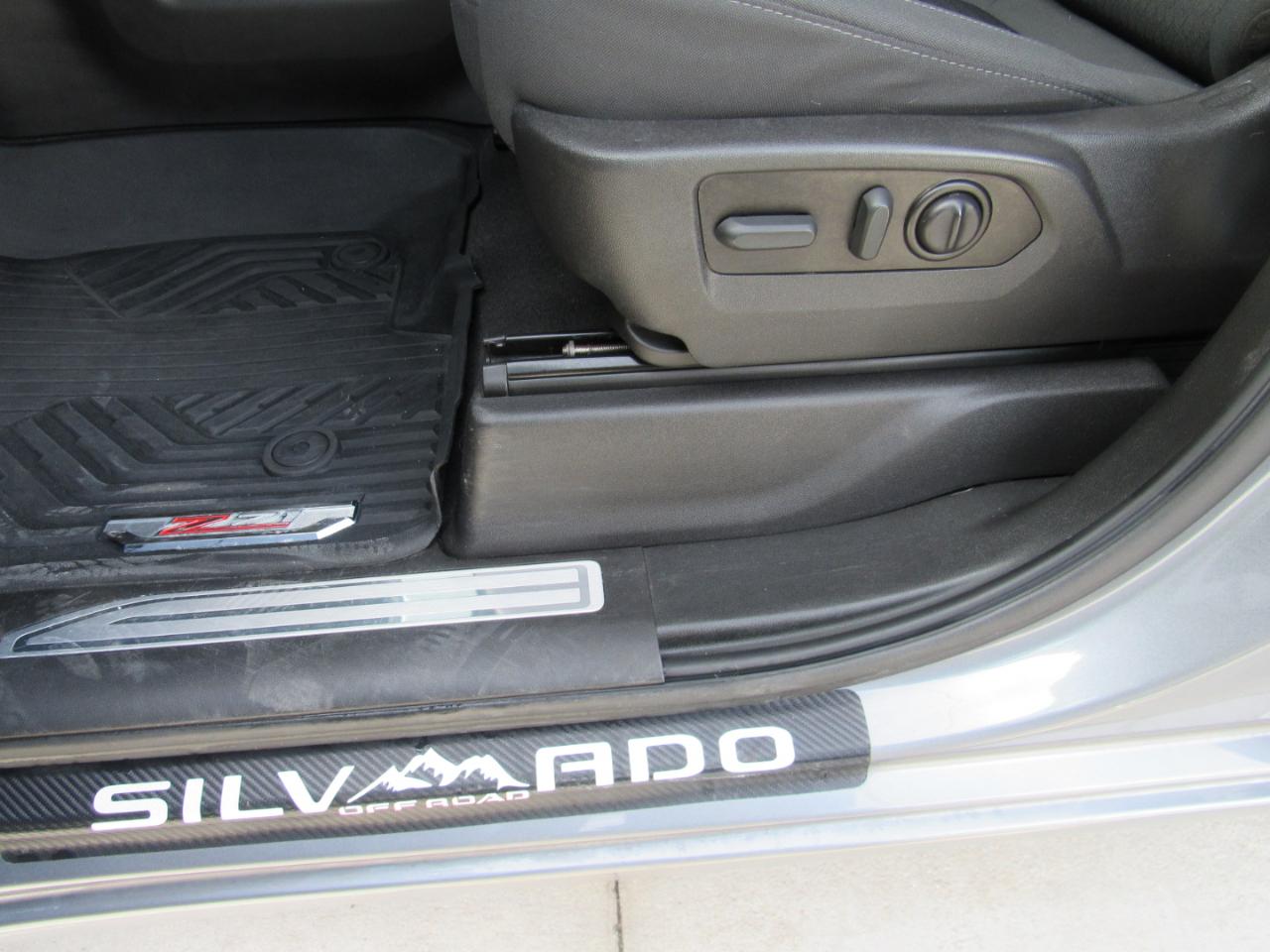 Chevrolet Silverado 1500  2021