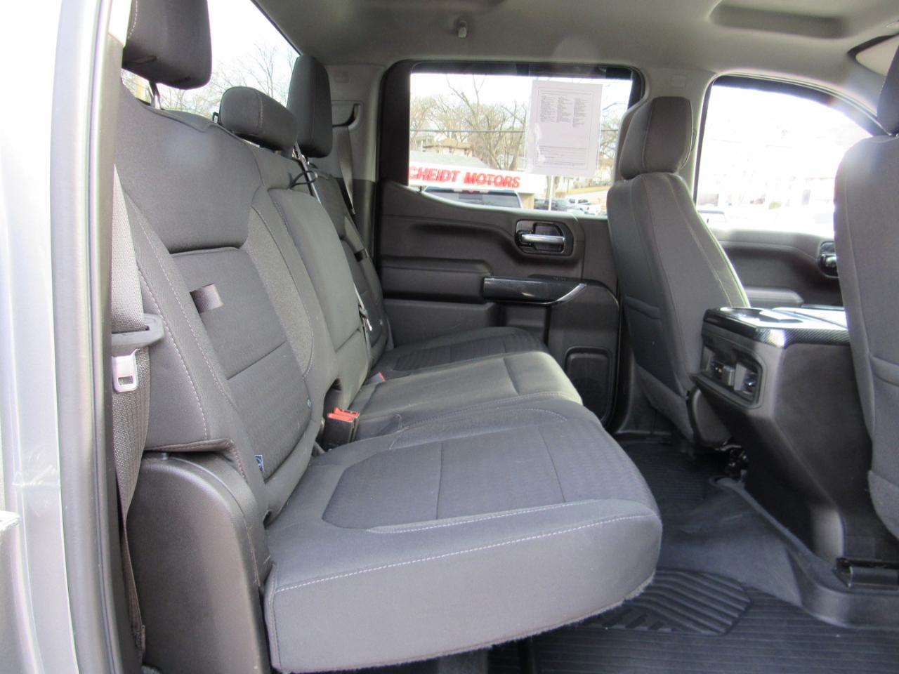 Chevrolet Silverado 1500  2021