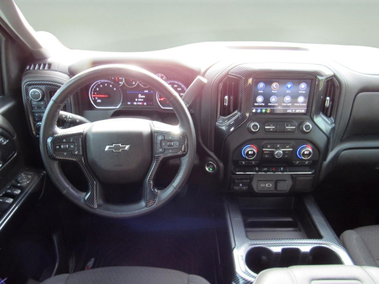 Chevrolet Silverado 1500  2021