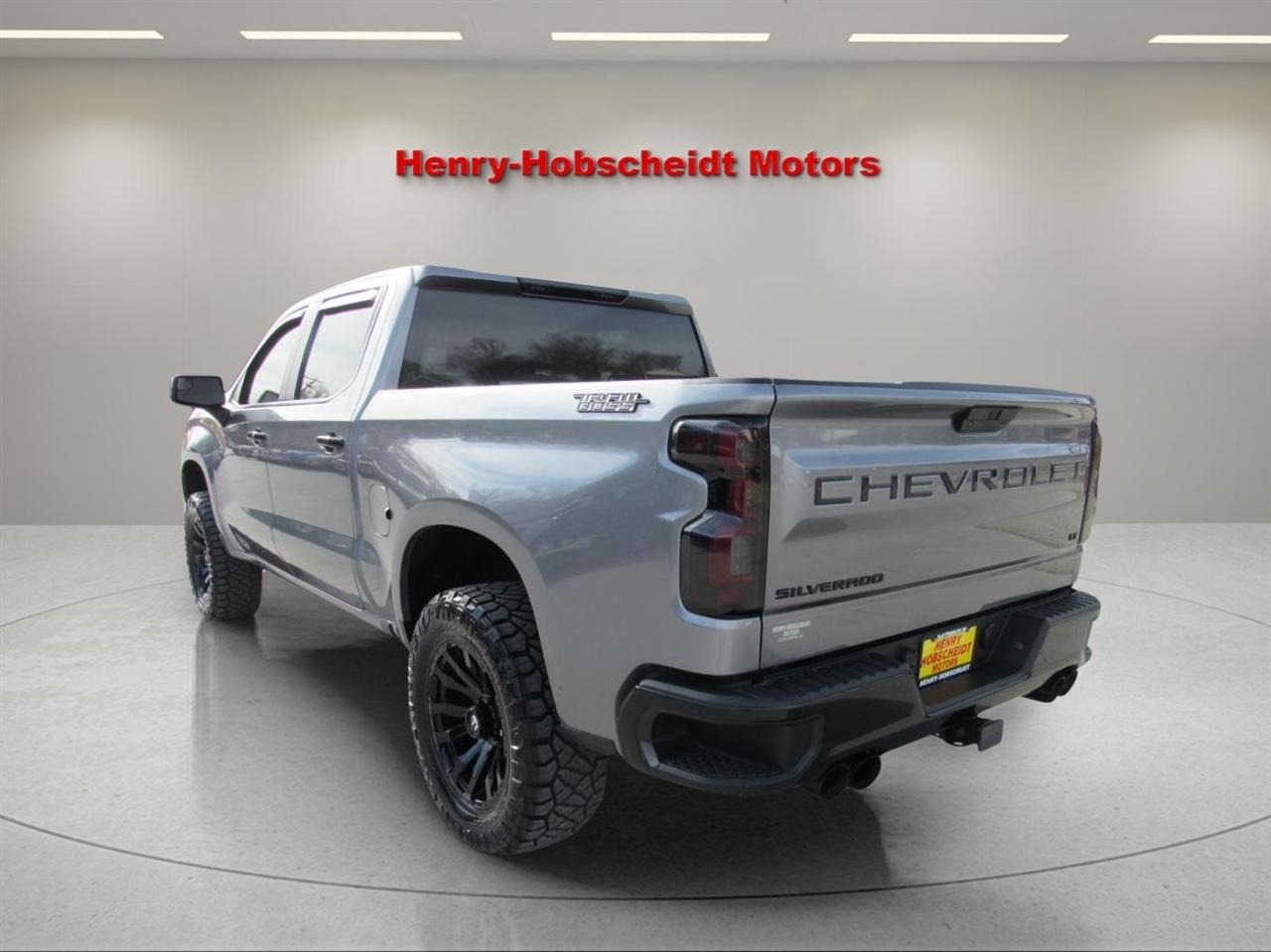 Chevrolet Silverado 1500  2021