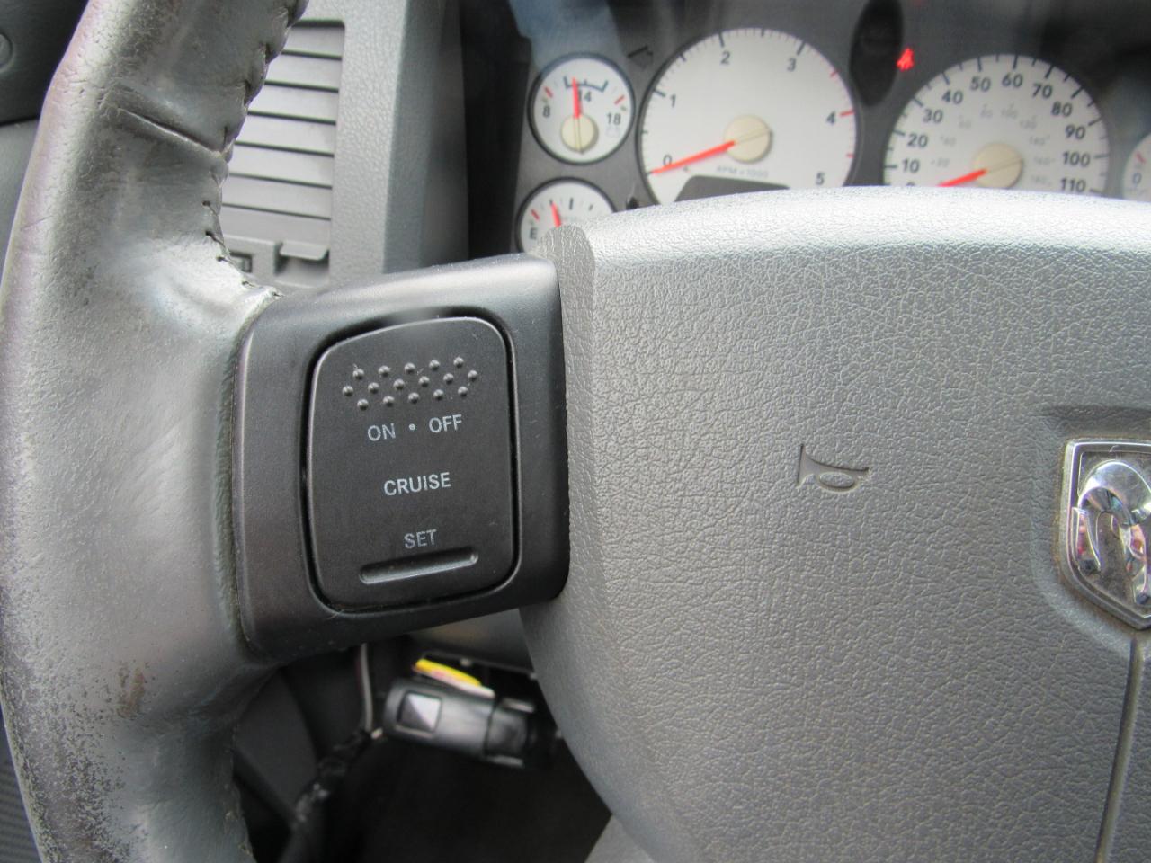 Dodge Ram 2500 Laramie Quad Cab 4WD 2006