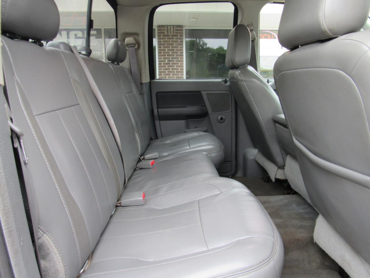 Dodge Ram 2500 Laramie Quad Cab 4WD 2006