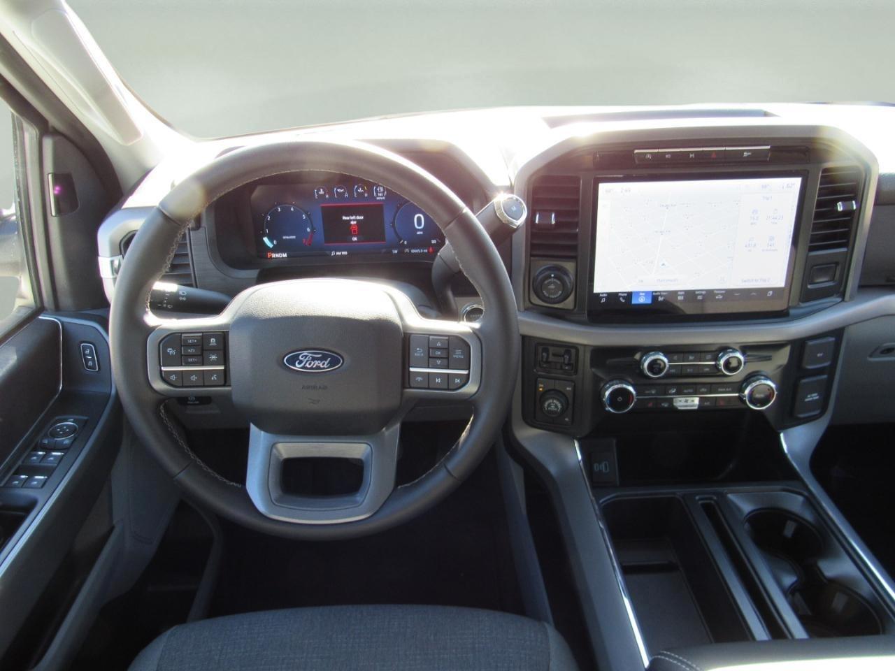 Ford F-150 XLT SuperCrew 4WD 2024