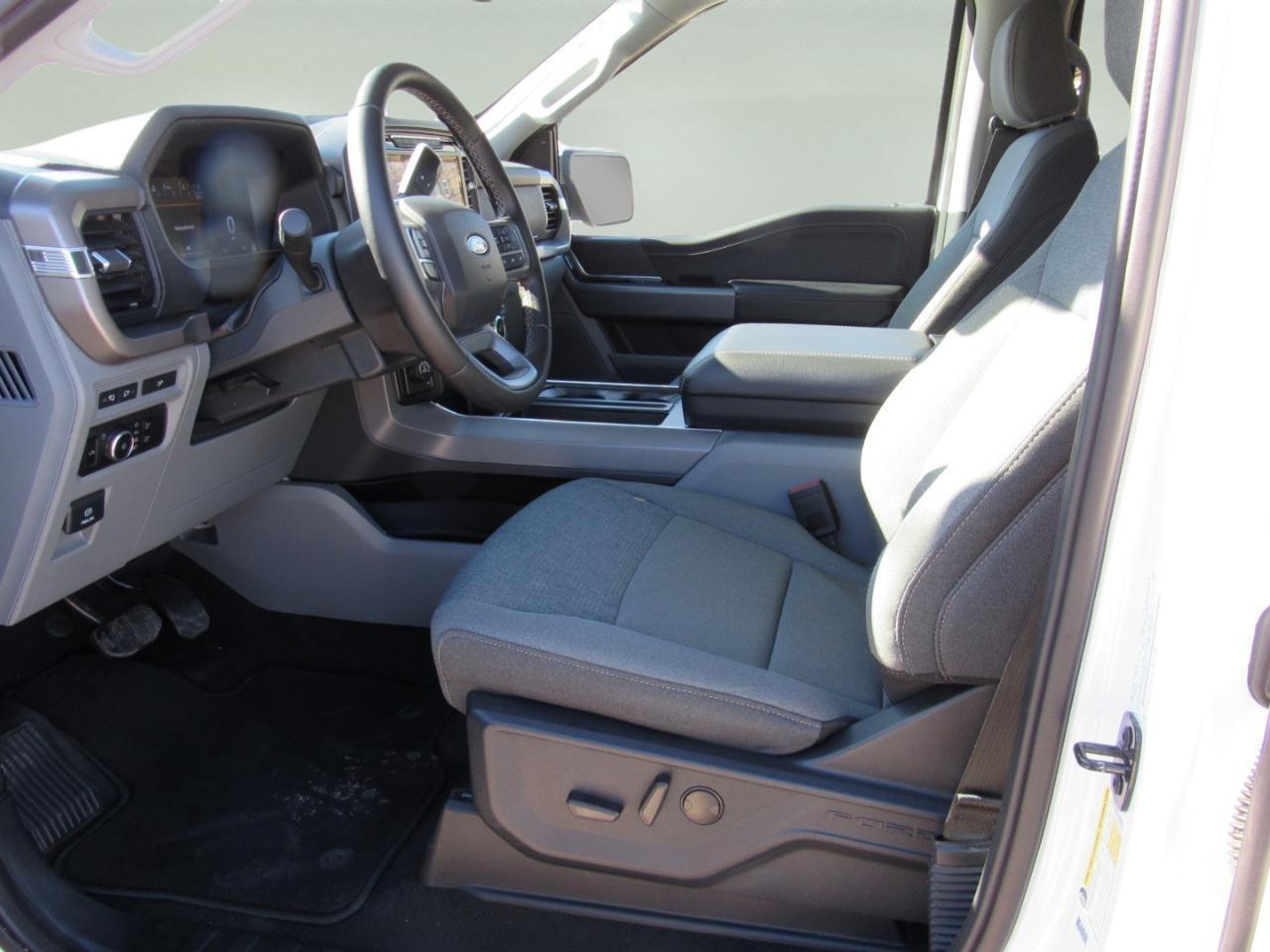 Ford F-150 XLT SuperCrew 4WD 2024