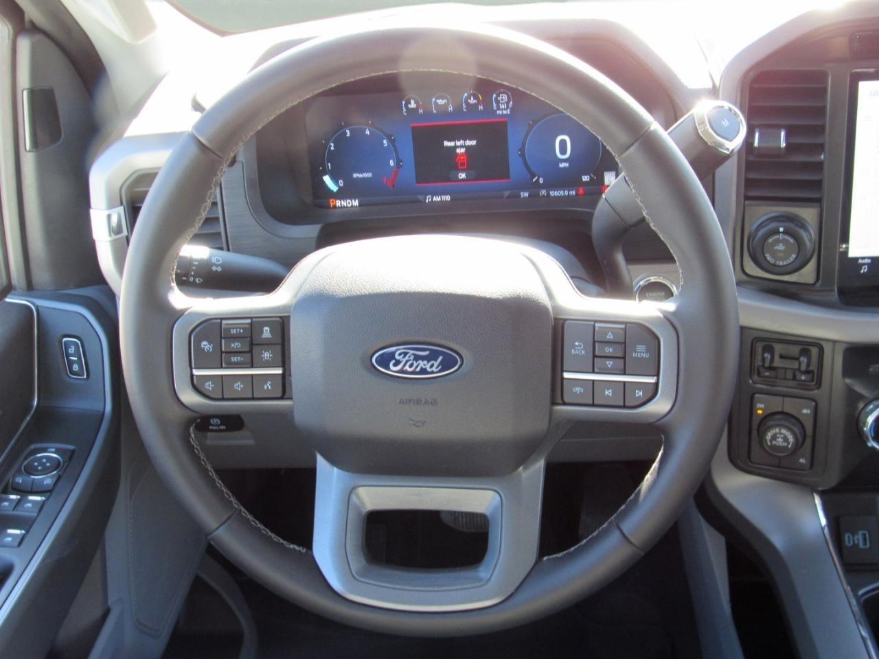 Ford F-150 XLT SuperCrew 4WD 2024