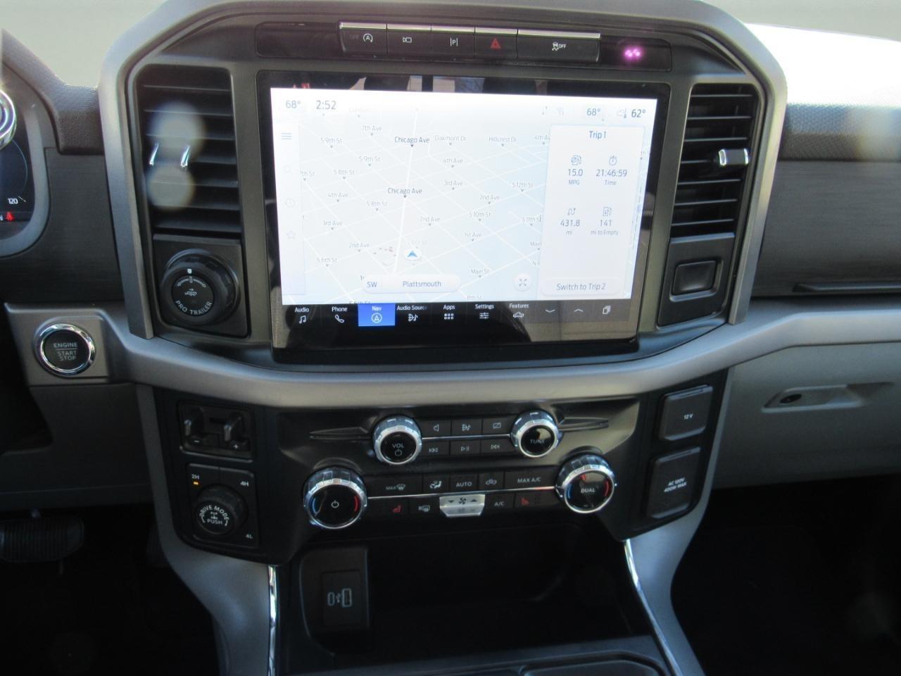 Ford F-150 XLT SuperCrew 4WD 2024