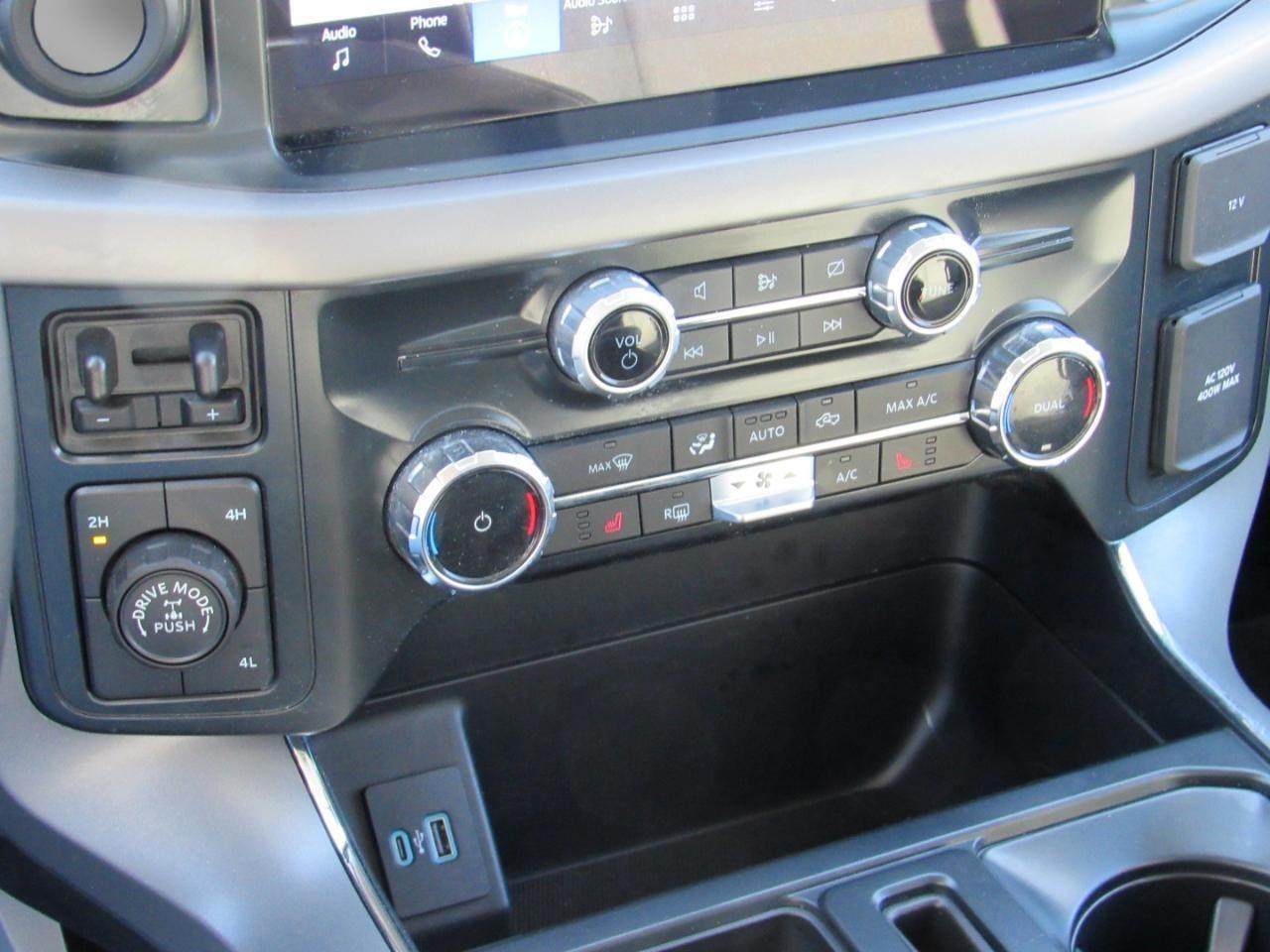 Ford F-150 XLT SuperCrew 4WD 2024