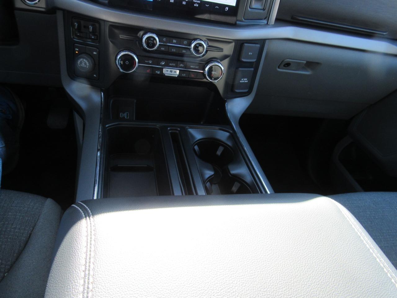 Ford F-150 XLT SuperCrew 4WD 2024