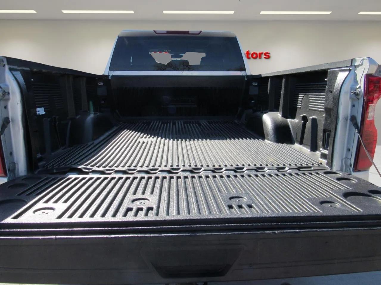 Chevrolet Silverado 2500HD LT 4WD 2023