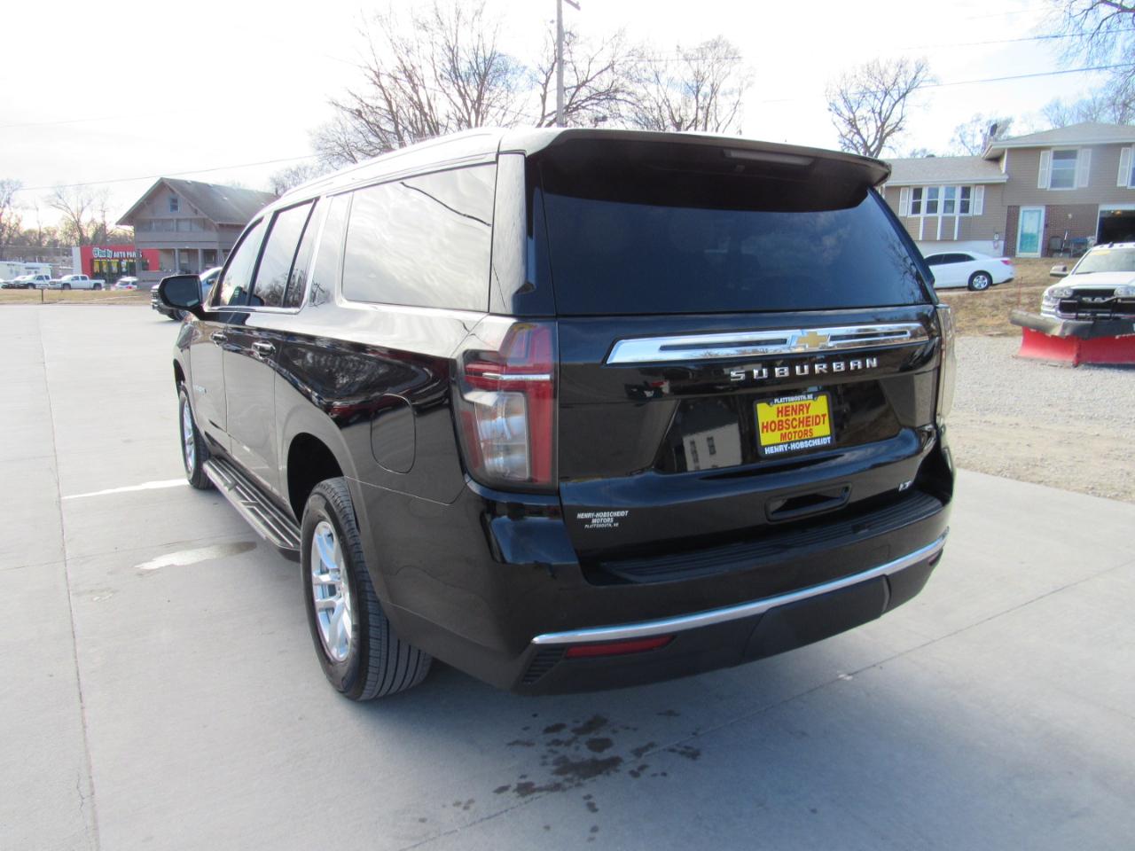 Chevrolet Suburban LT 4WD 2024