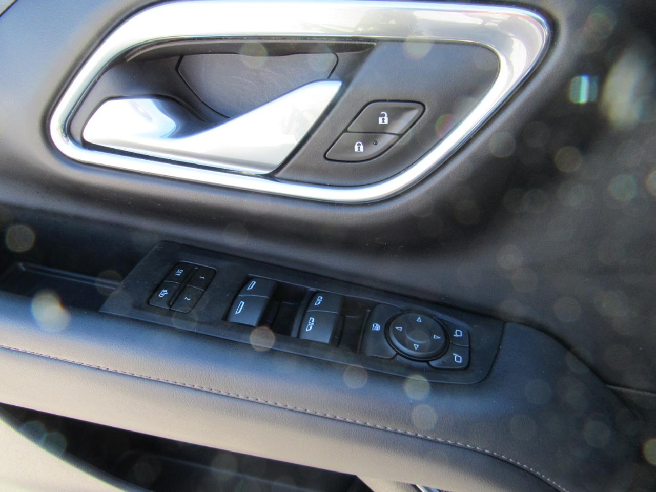 Chevrolet Suburban LT 4WD 2024